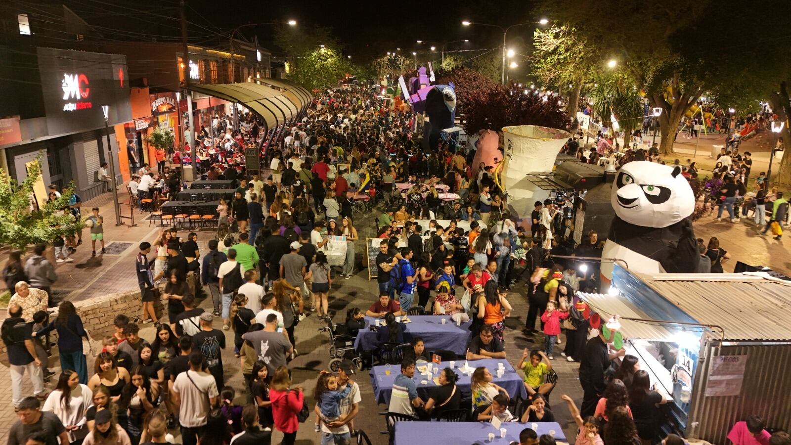 Más de 100 mil personas disfrutaron de la Semana de la Juventud en Maipú.