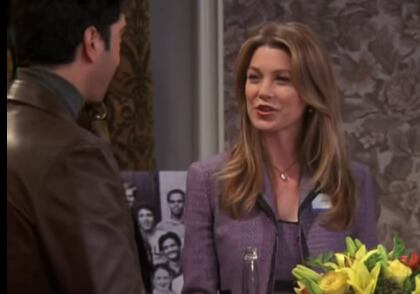 Ellen Pompeo, en Friends, junto a David Schwimmer