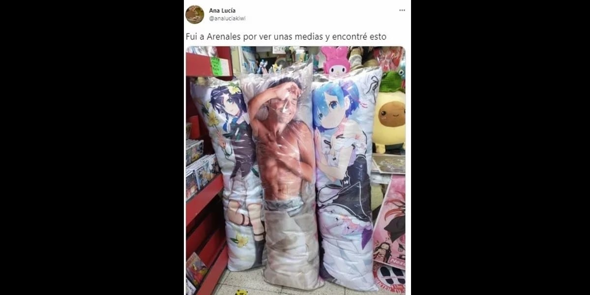 La curiosa almohada que causó miles de comentarios en Twitter