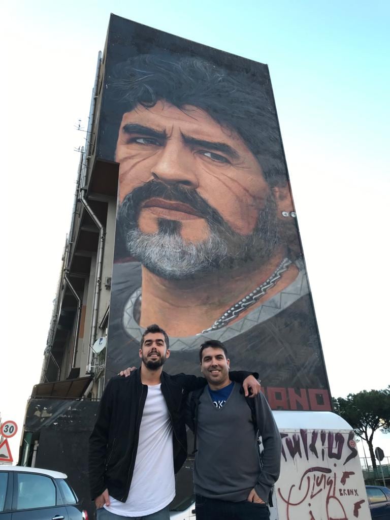 Matías y Adrián, los creadores del documental de Diego Maradona.