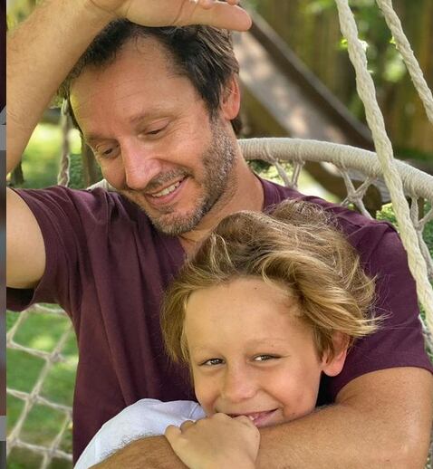 Benjamín Vicuña junto a Beltrán