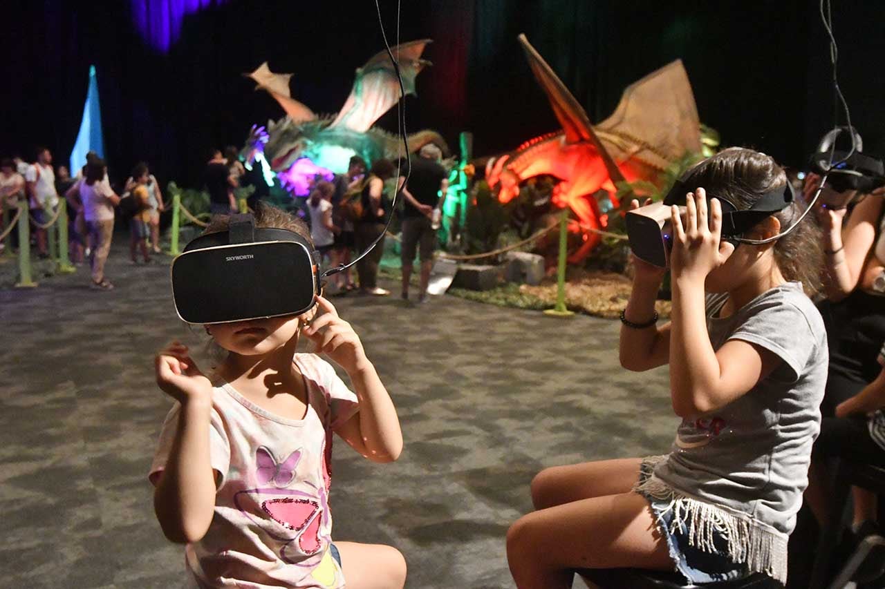 Dino Experience, realidad virtual y muestra de dinosaurios animatrónicos en el auditorio Angel Bustelo de Ciudad

Foto:José Gutierrez / Los Andes