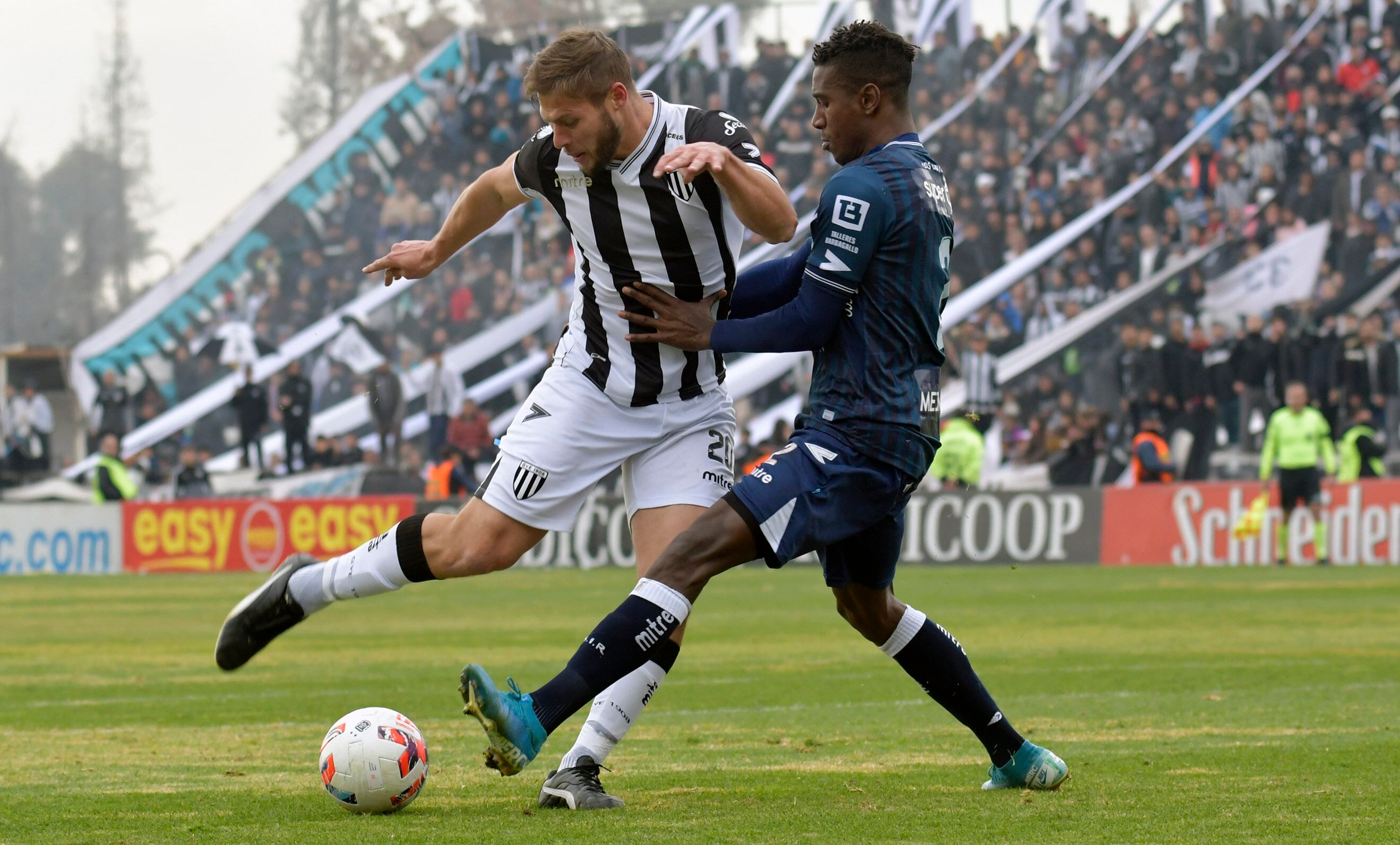 Jorge Zules Caicedo sería uno de los jugadores que dejaría el equipo.
Foto: Orlando Pelichotti / Los Andes