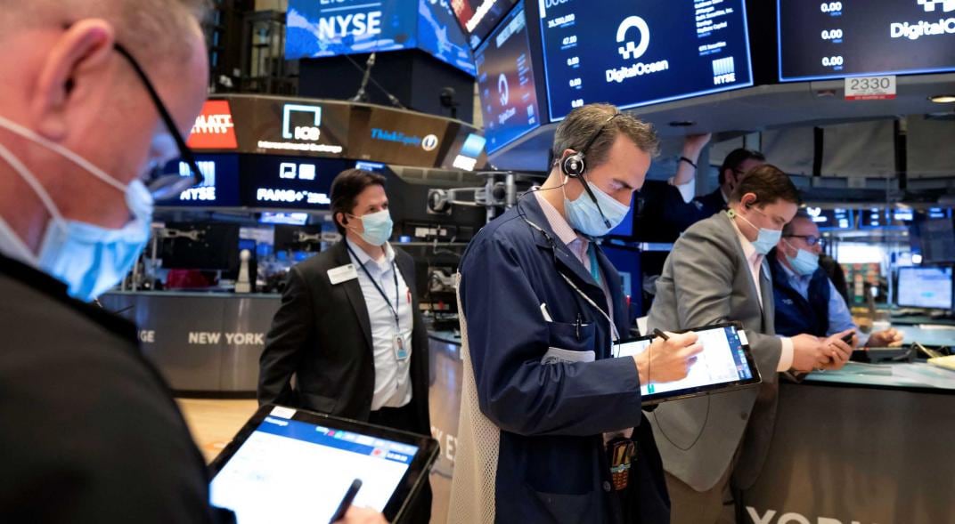 Las acciones y los bonos argentinos se dispararon por encima del 13% este lunes en Wall Street. 