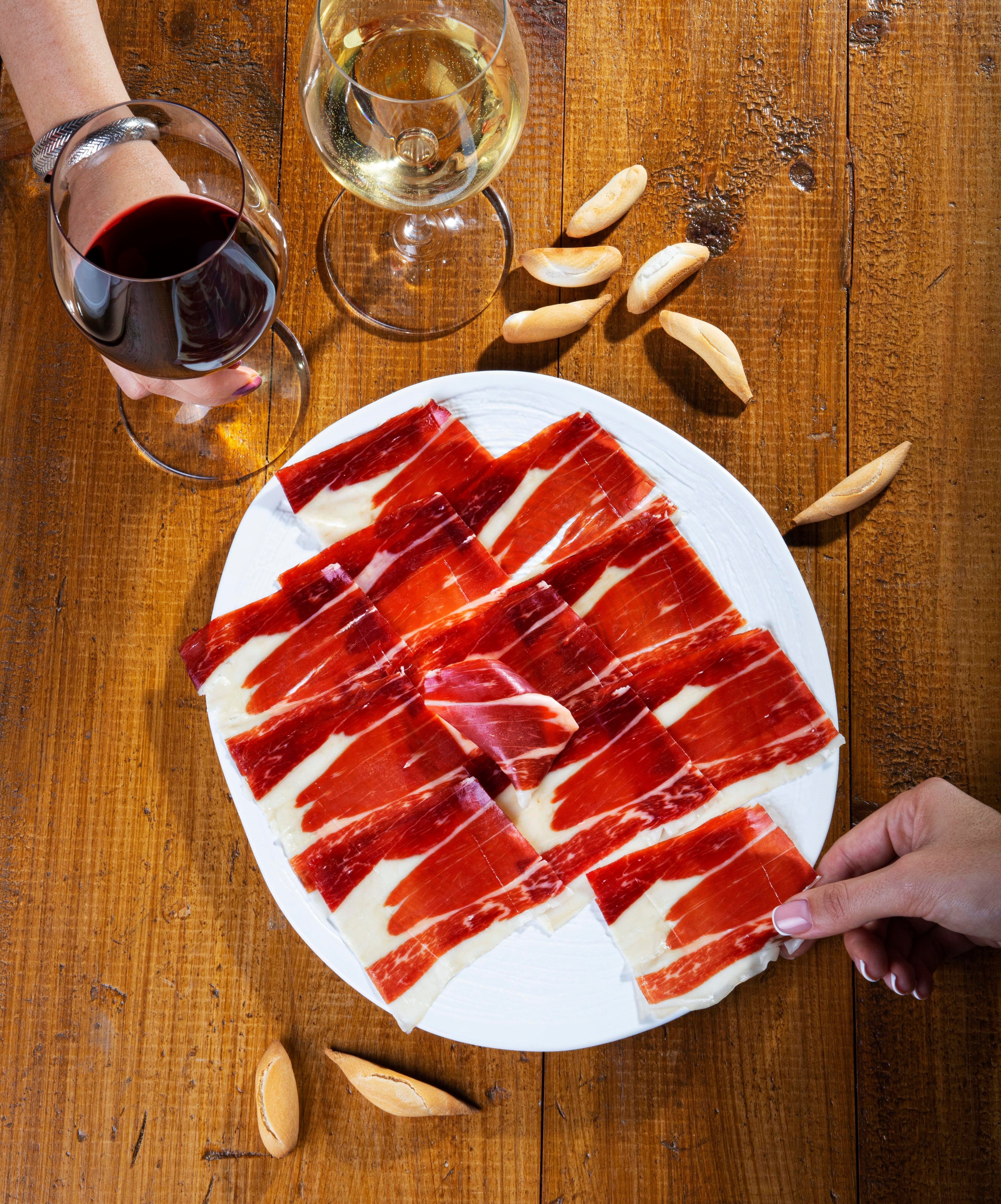 Jamón crudo.