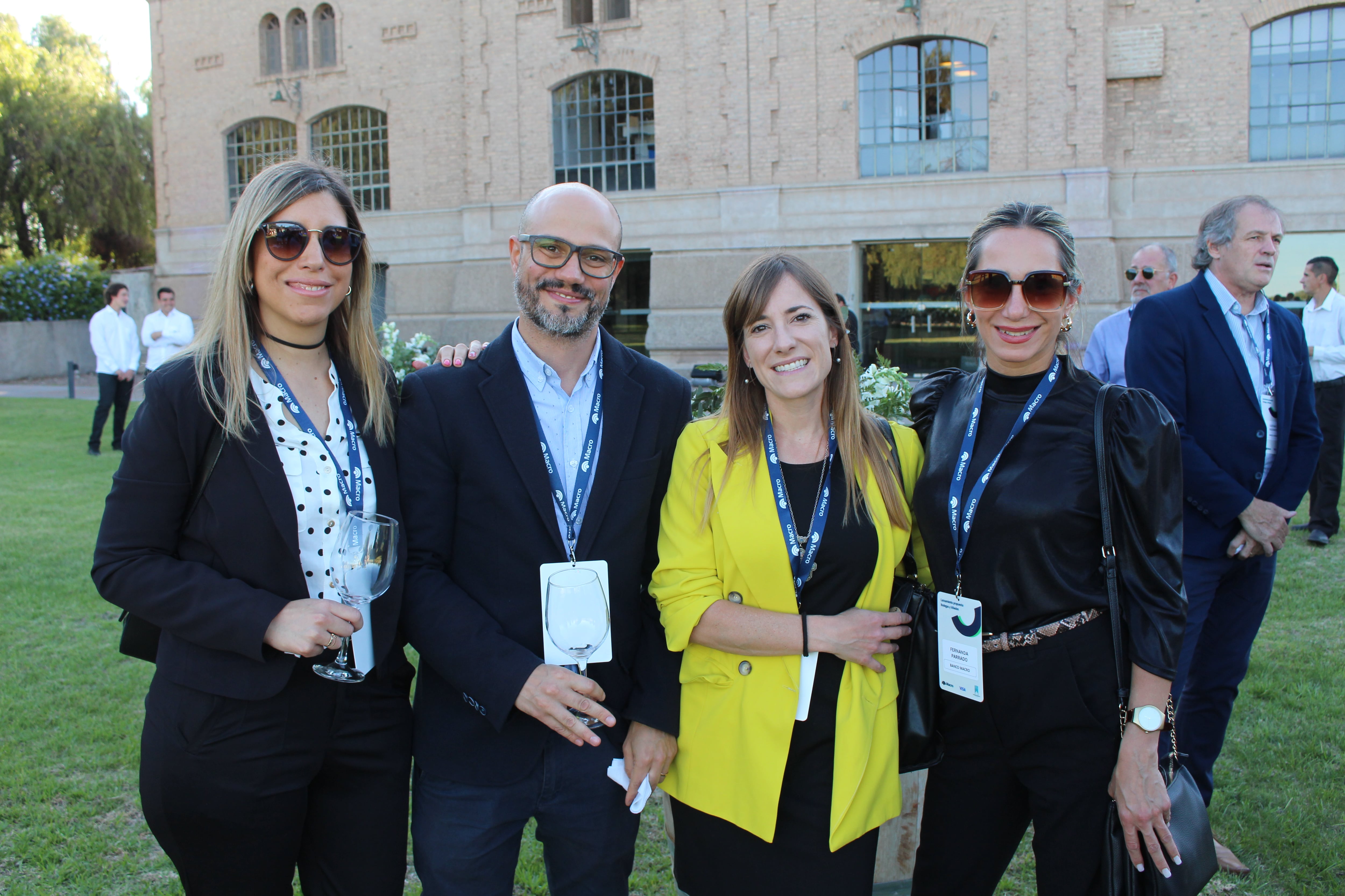 Yamila Aguilar,  Javier Romagnoli, Angeles Oyarbide y Fernanda Parrado