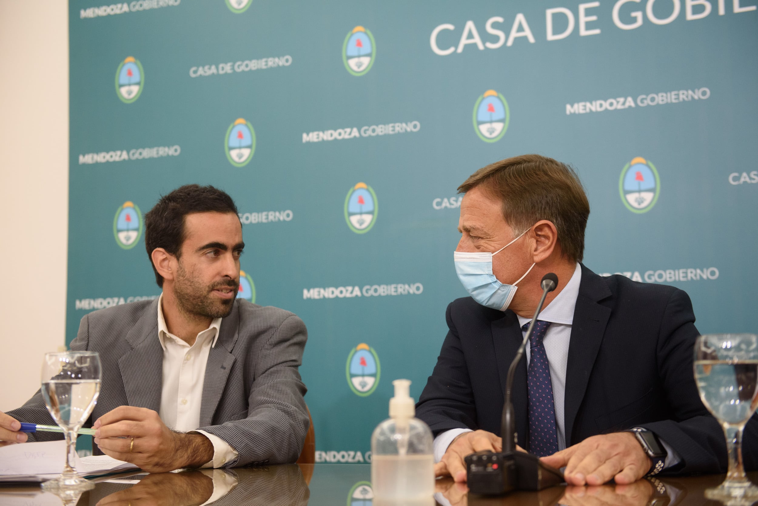 Víctor Fayad y Rodolfo Suárez. Prensa Gobierno.