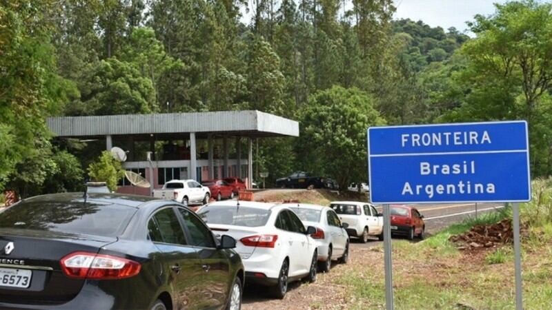 Reabrirán desde este sábado 11 de diciembre las fronteras terrestres con Brasil. / Télam