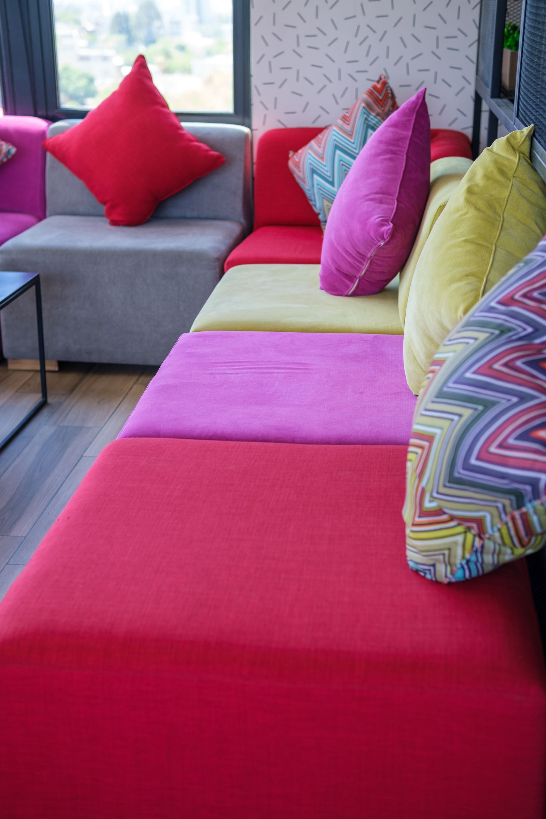 Red Couch Torre Emilia - Espacio Coworking