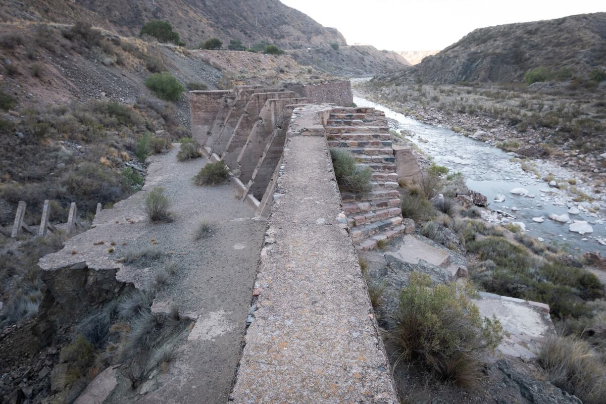 La obra fue destruida totalmente por un aluvión el 22 de febrero de 1913. Foto: Ignacio Blanco / Los Andes