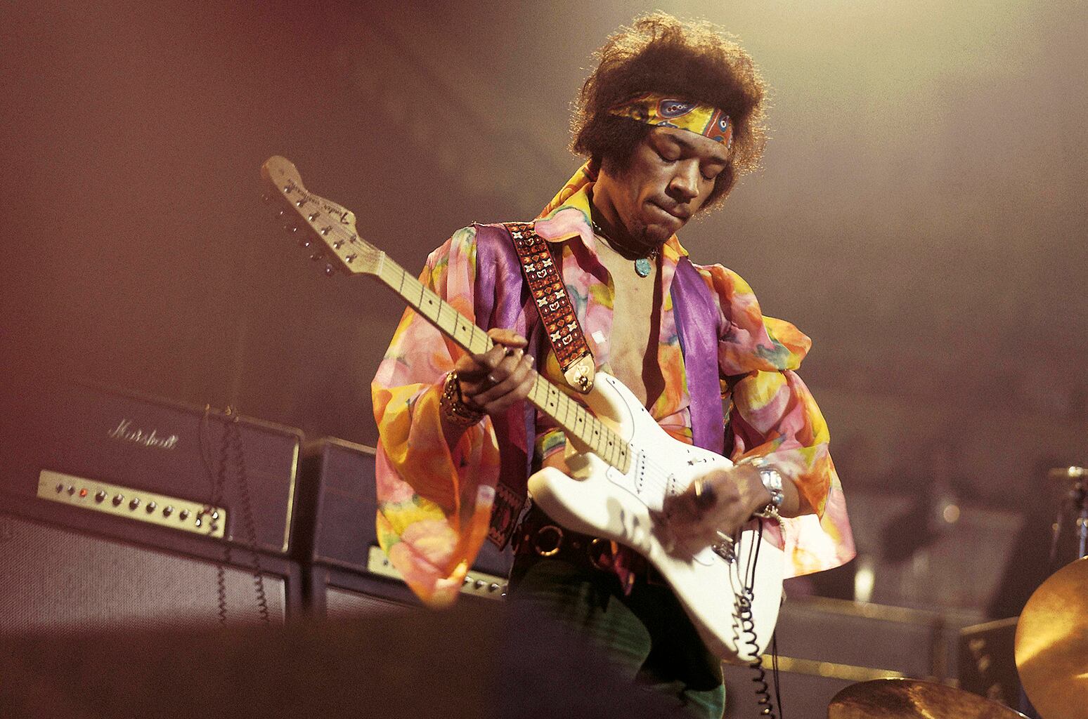 UNITED KINGDOM - FEBRUARY 24:  ROYAL ALBERT HALL  Photo of Jimi HENDRIX, performing live onstage, playing white Fender Stratocaster guitar  (Photo by David Redfern/Redferns)