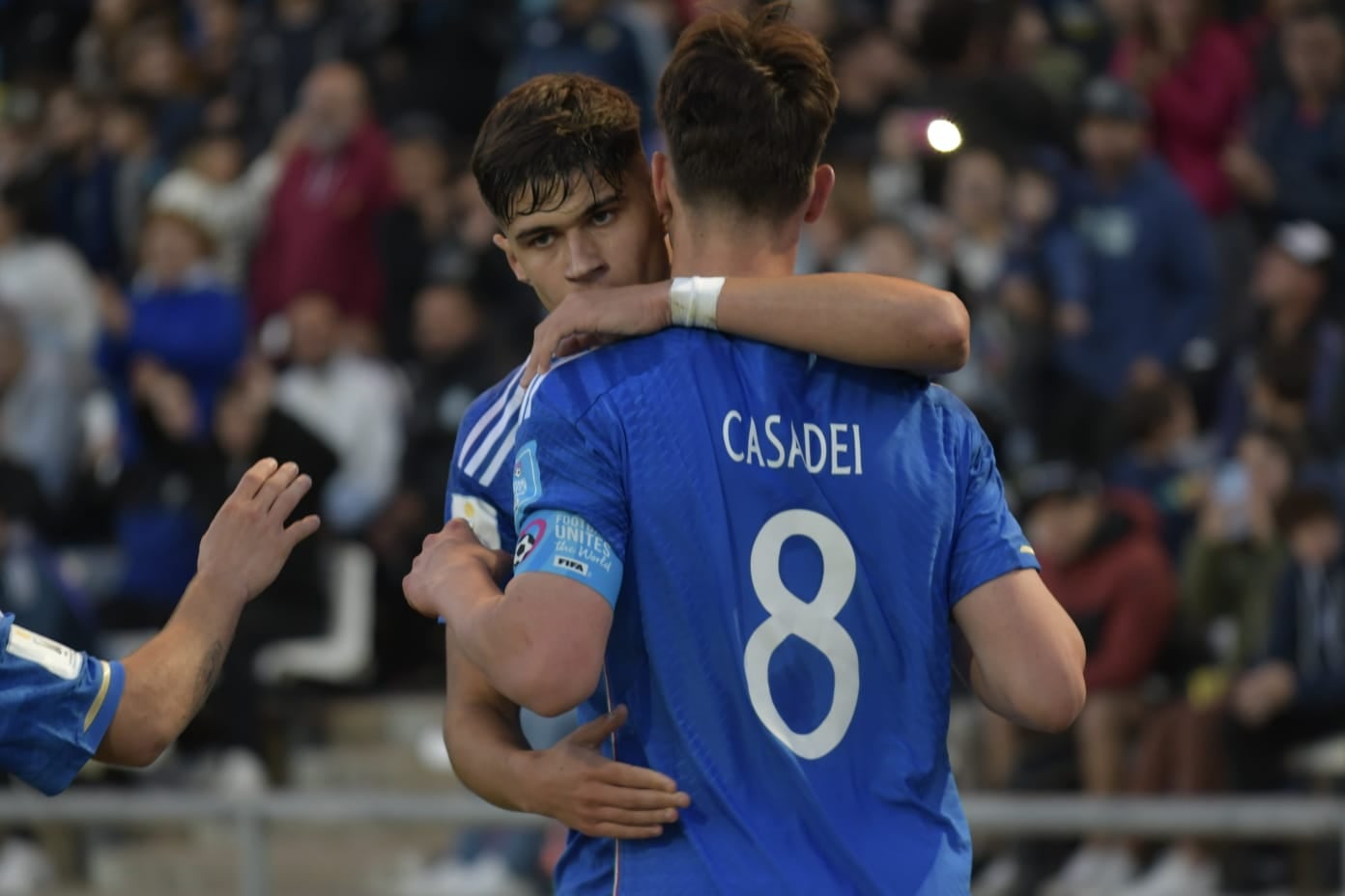 El plato fuerte de la primera jornada del Mundial SUB 20 en Mendoza fue Italia vs. Brasil. Partidazo. / Orlando Pelichotti (Los Andes).