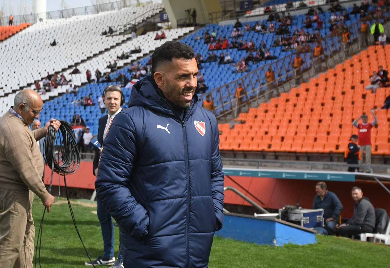 Tevez pasó por Mendoza en el marco de la Copa Argentina. 
Foto: José Gutierrez / Los Andes

