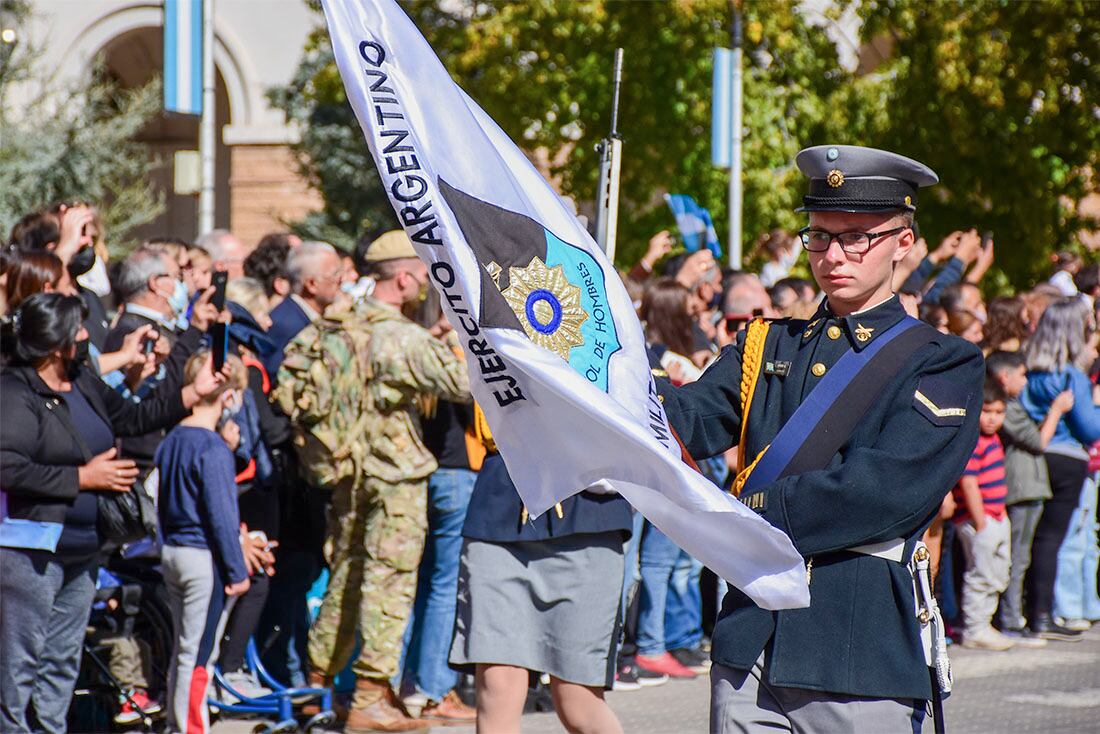 Acto conmemorativo por los 40 años de la guerra de Malvinas. En casa de gobierno se llevo a cabo un acto en el que participaron autoridades politicas y de las fuerzas armadas, donde brindaron reconocimiento a veteranos y caidos en el conflicto del Atlantico Sur en 1982
foto: Mariana Villa / Los Andes