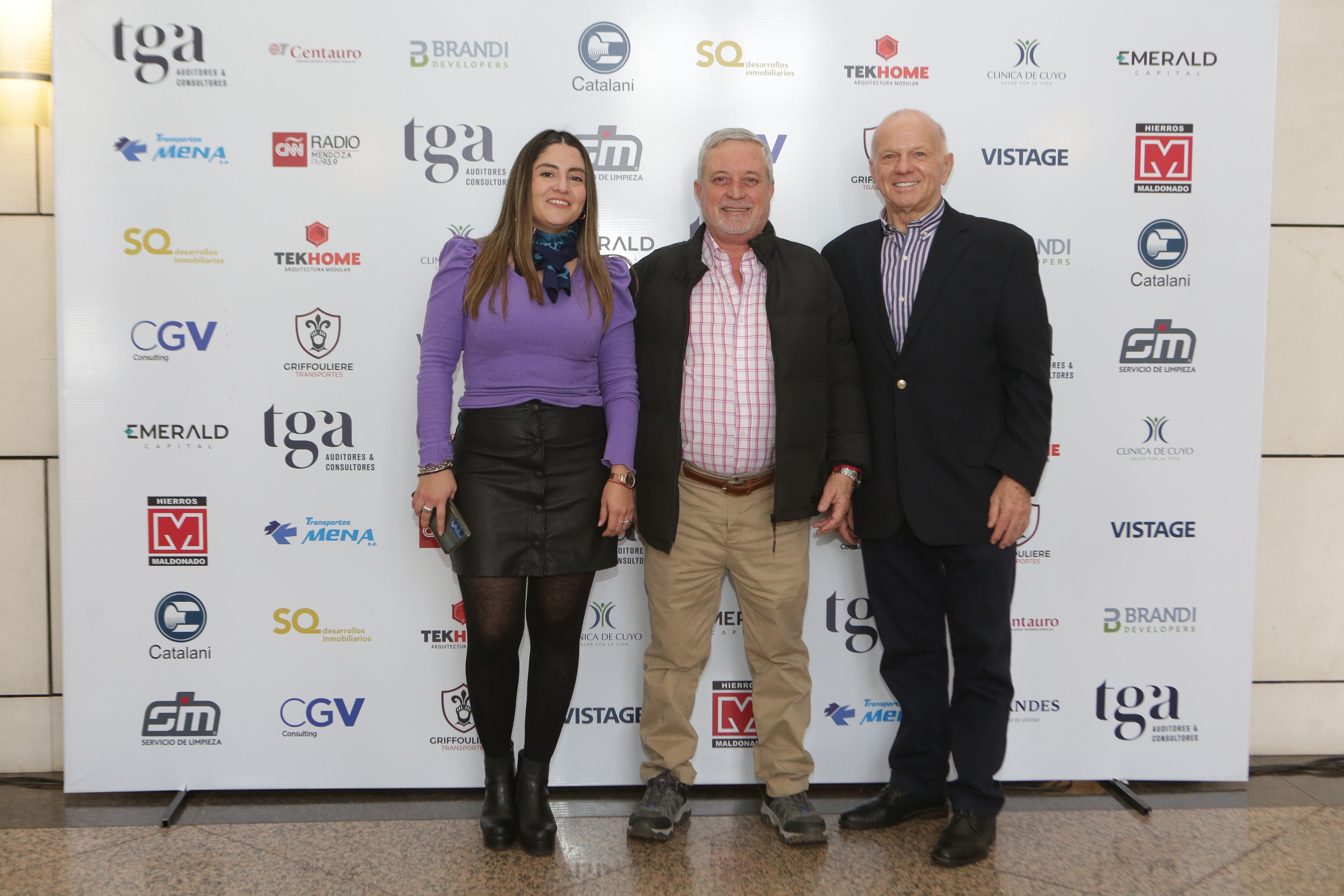 Johanna San Martín, Ricardo Griffouliere y Armando Griffouliere.