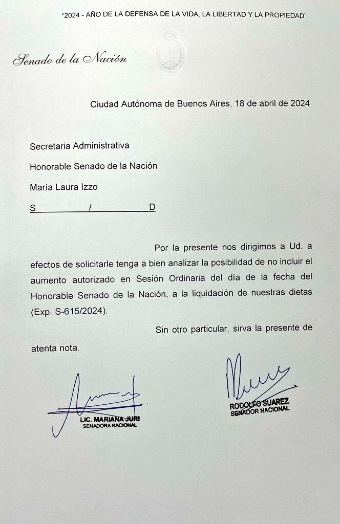 El ex gobernador Rodolfo Suárez pide formalmente no cobrar el aumento.