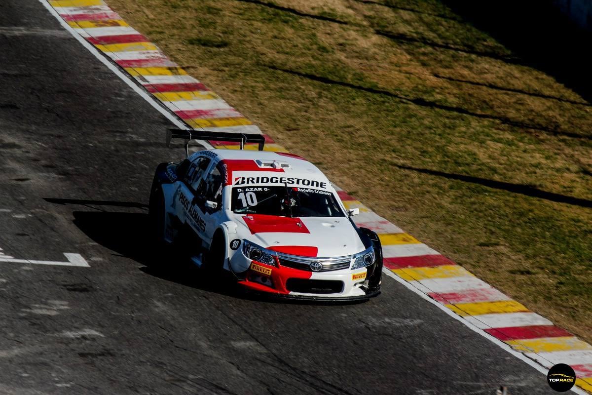 Diego Azar estiró su diferencia en el campeonato tras la cuarta fecha del Top Race en Buenos Aires.