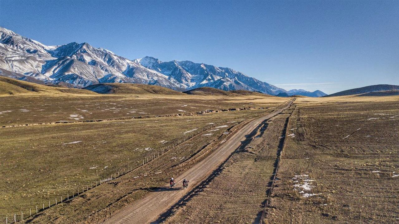 Es uno de los caminos de montaña más atrayentes de la provincia, cuyos paisajes son modelos frecuentes de postales.