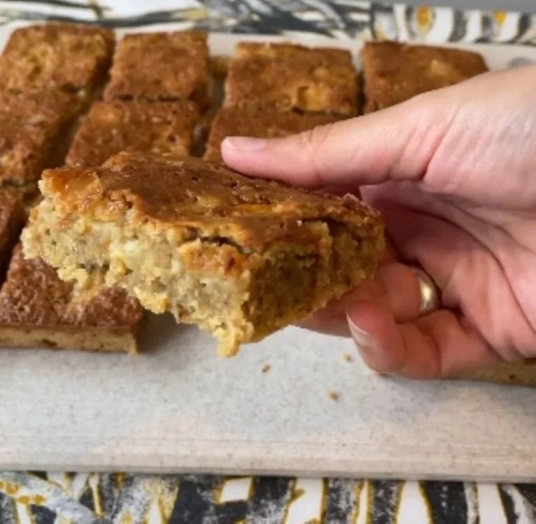 Con dos frutas podrás hacer una rica torta.