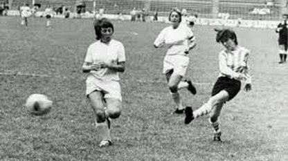 Las fotos de la hazaña de las futbolistas.