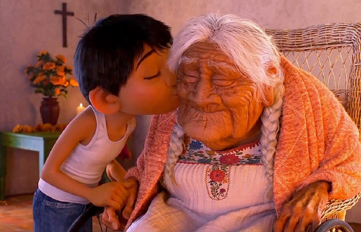 Mamá Coco, la anciana de la película "Coco" (Disney/Pixar)