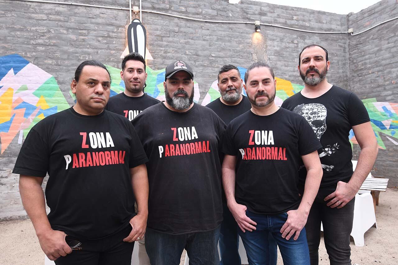 Zona Paranormal, es un grupo de personas que investiga y da a conocer eventos paranormales o misteriosos que no tienen explicación.
Foto: Marcelo Rolland / Los Andes