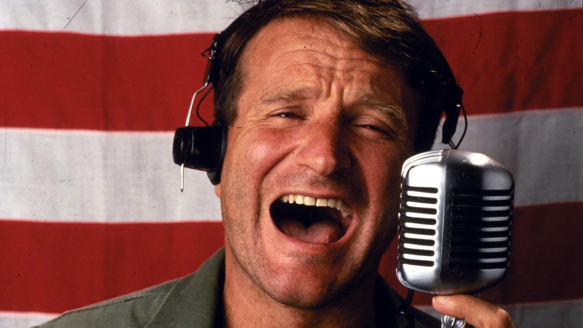 Robin Williams en Good Morning, Vietnam (Buenos días, Vietnam).