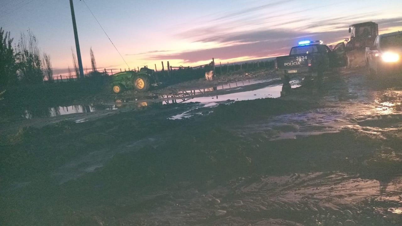 Tormentas en el Valle de Uco: derrumbes en dos casas, inundaciones y una calle que está intransitable. Foto: Gendarmería Nacional