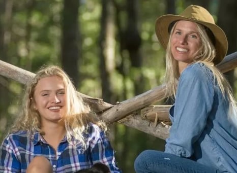 Carola Del Bianco junto a Maia