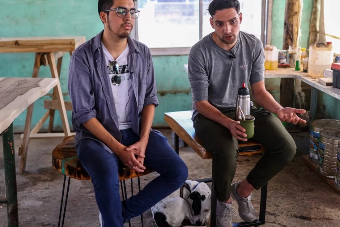 Leonardo Sosa y Jonathan Morel. Dirigentes del grupo “Revolución Federal” . (Foto / Clarín)