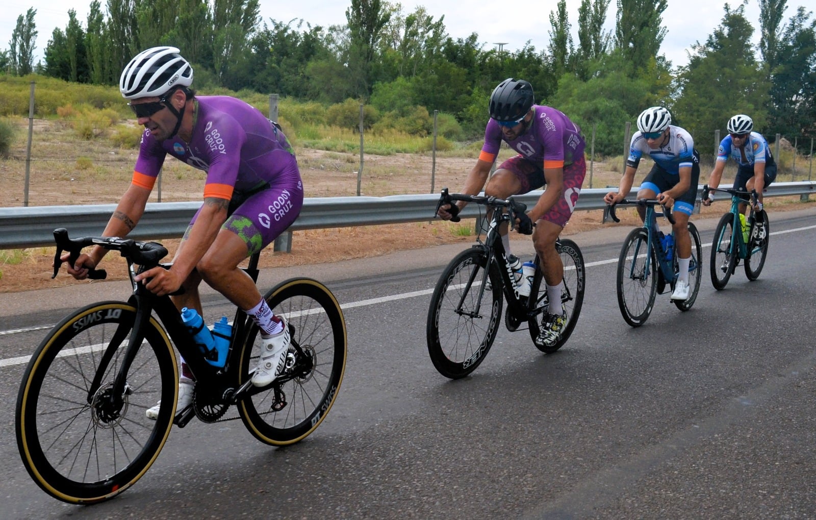 1ra. Primera etapa de la vuelta del Este. Mendoza. Ciclismo