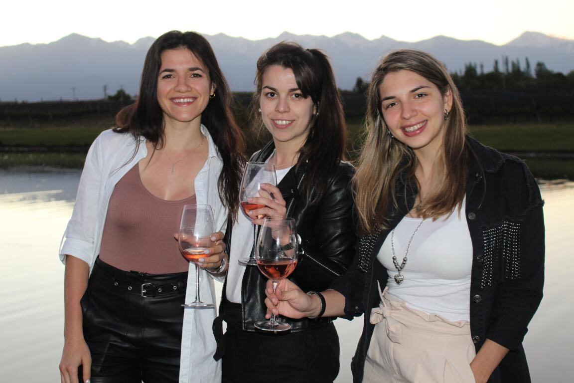 Antonella Rocco, Antonella Piotti y Jesica Cabrera. 