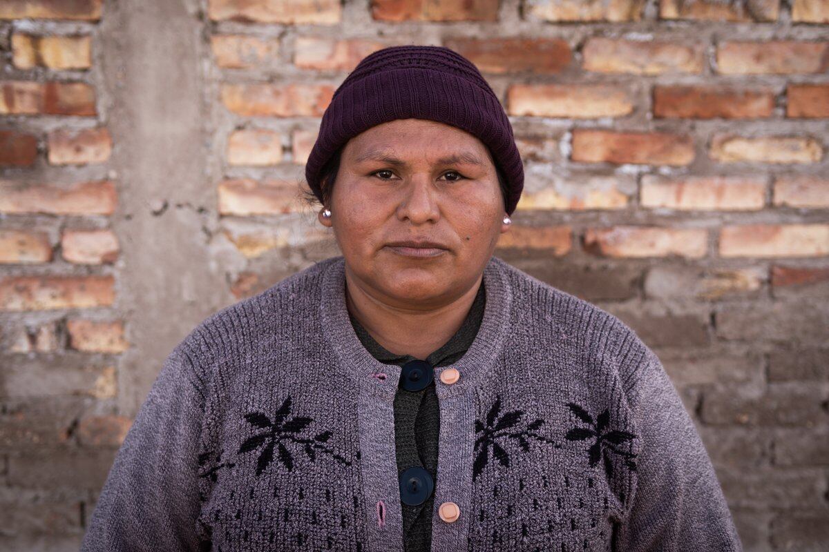 Yolanda Amador es boliviana y llegó a la provincia hace 24 años. Con su trabajo en las chacras y mucho esfuerzo pudo criar sola a seis hijos. Foto: Ignacio Blanco / Los Andes