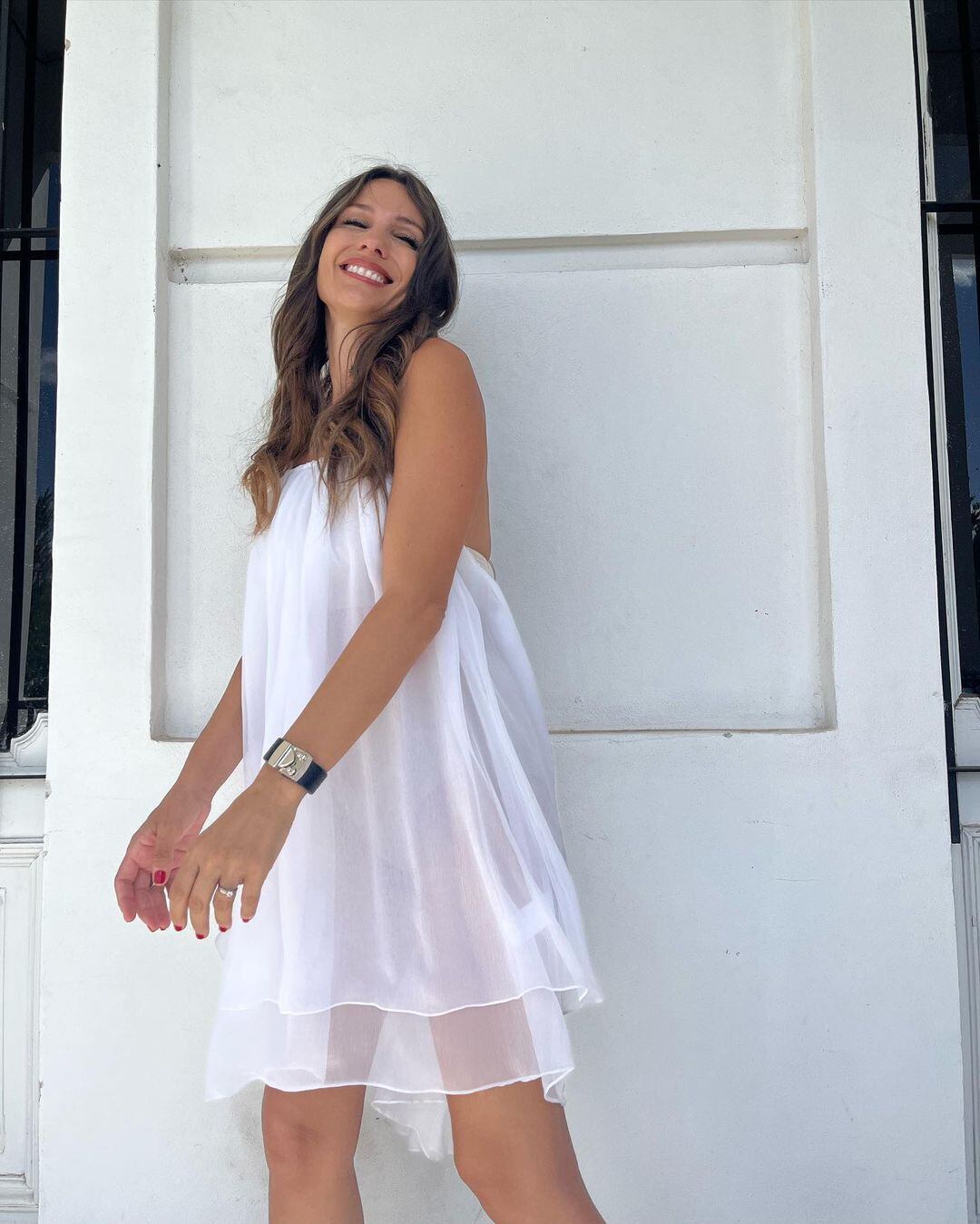 Pampita y un vestido blanco soñado, ideal para este fin de año