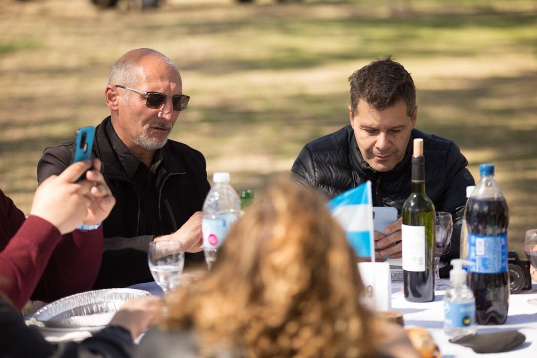 El pastor Víctor Doroschuk y Gustavo Majstruk, precandidatos por el Partido Federal. 