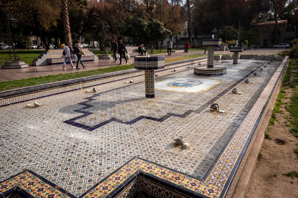 El accidente tuvo lugar a metros de la Plaza España. Foto: Ignacio Blanco / Los Andes