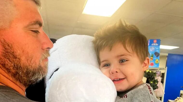 Brandon Dahl, de 2 años, el pequeño héroe que salvó a su familia.