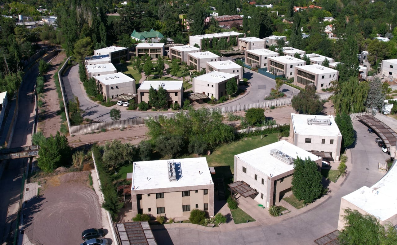 La construcción de departamentos dúplex, un boom de vivienda que crecerá este año en Mendoza. Foto: Los Andes