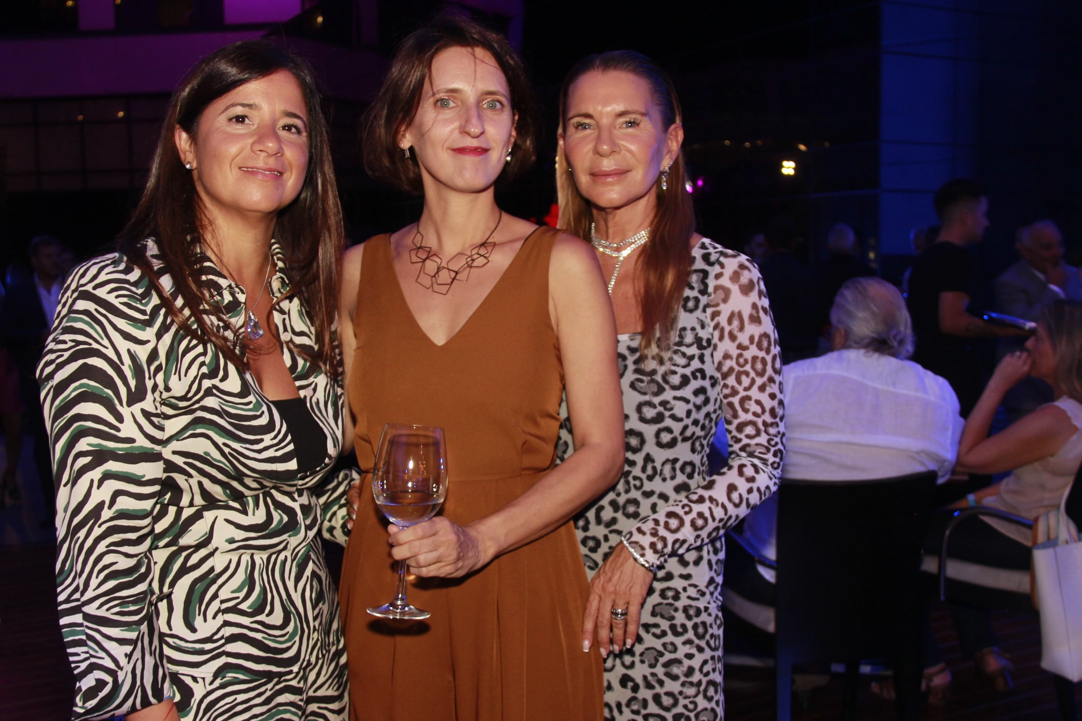 Marité Badui (Irrigación), Giselle Cohen (IMPSA) y María Gabriela Lomba (Irrigación). 