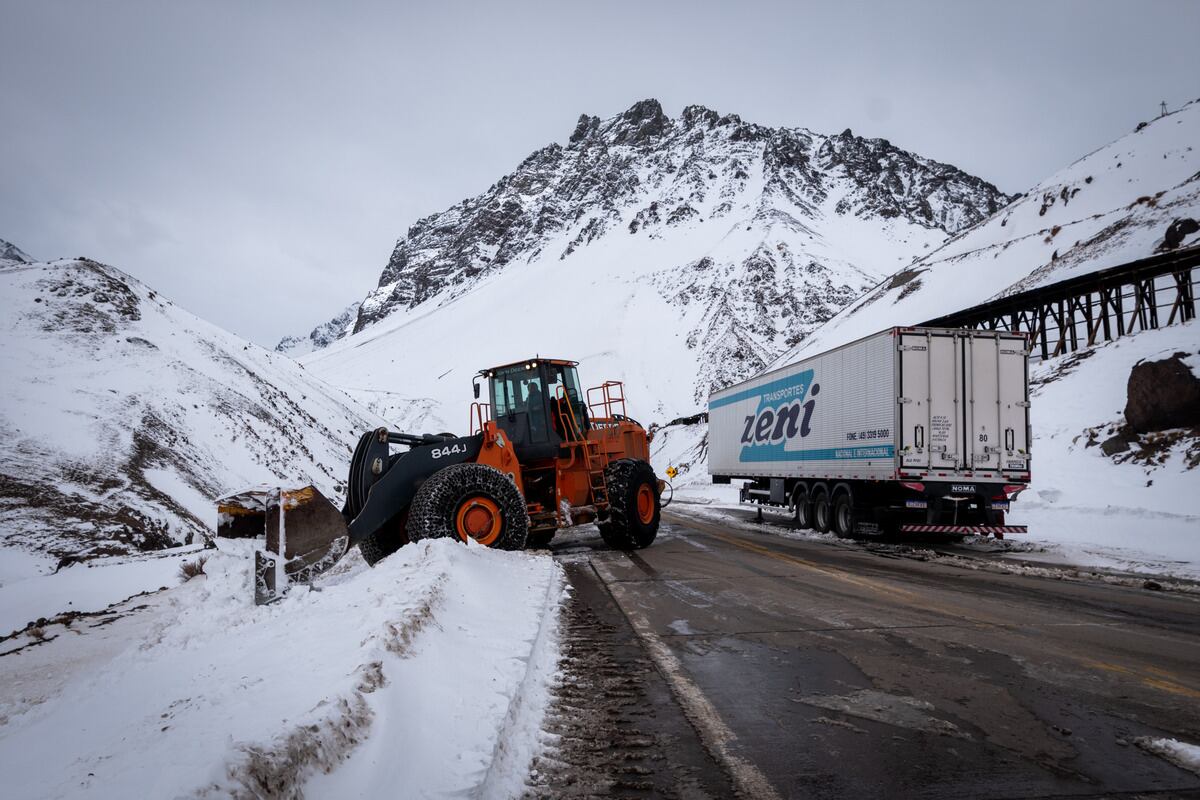 Como se había pronosticado, las nevadas han sido intensas estas semanas. Foto: Ignacio Blanco / Los Andes 