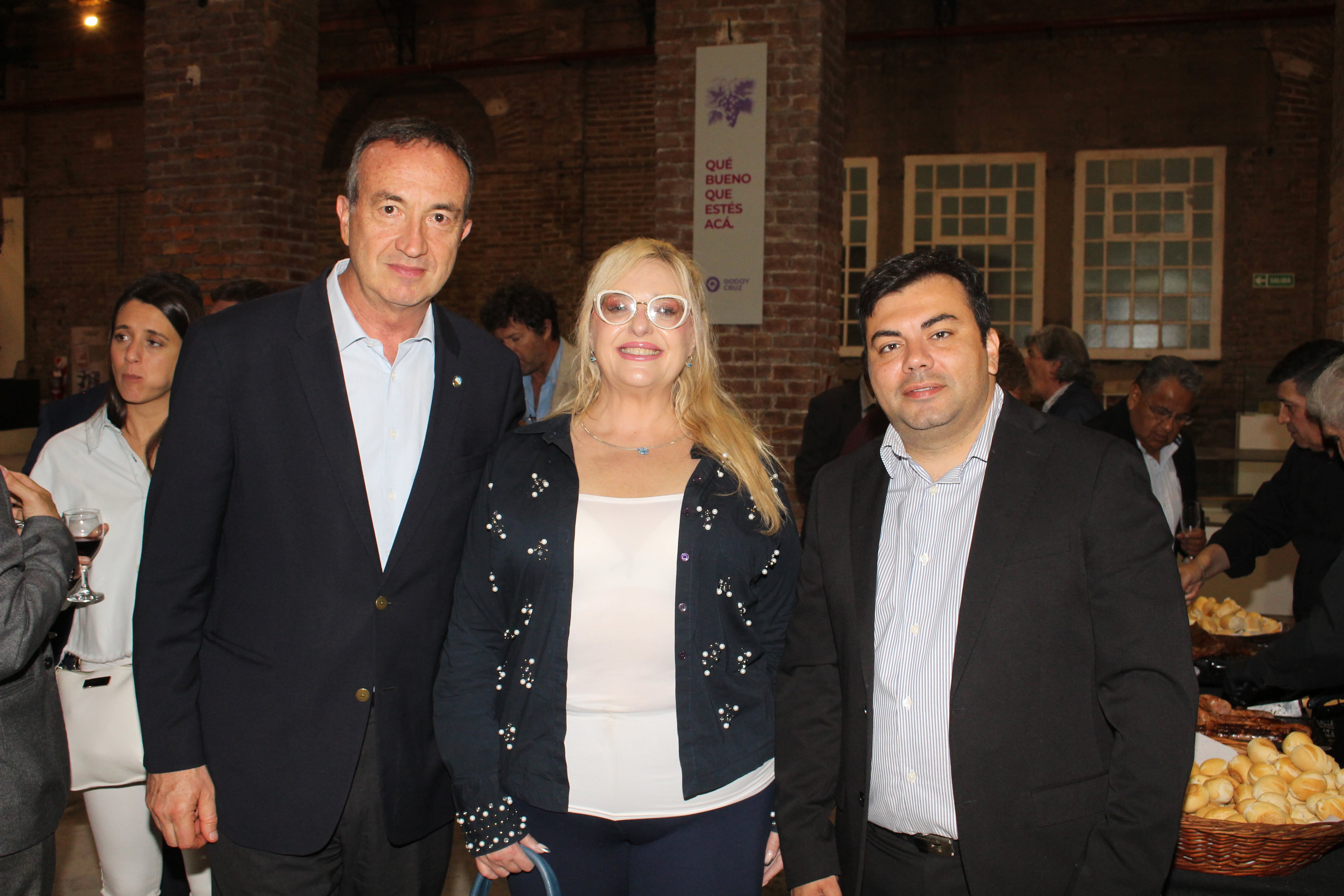 Gabriel Fidel, Flavia Manoni y Francisco Lopresti.