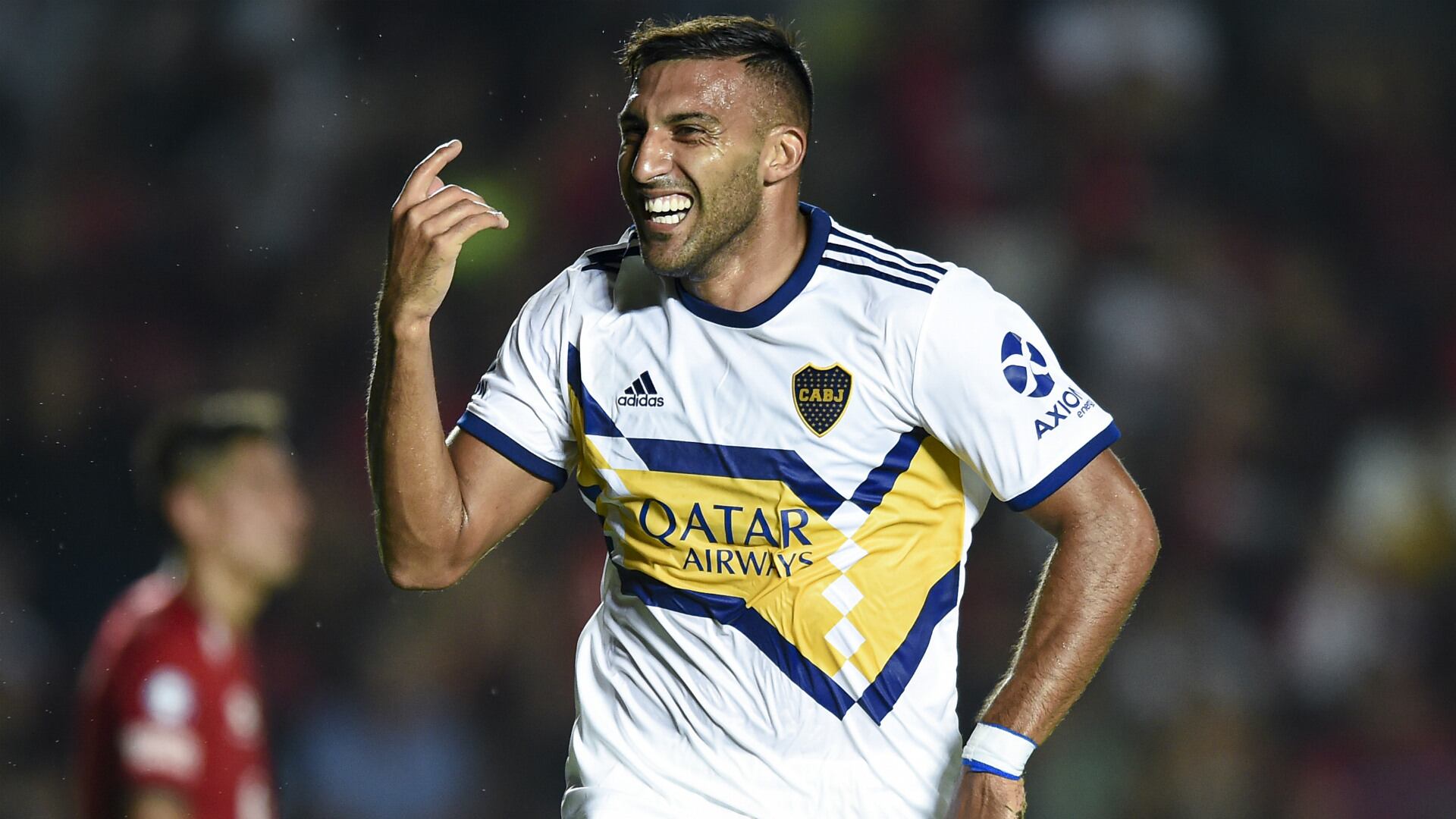 Riquelme confesó que tenía una importante consideración por "Wanchope" (TÉLAM)