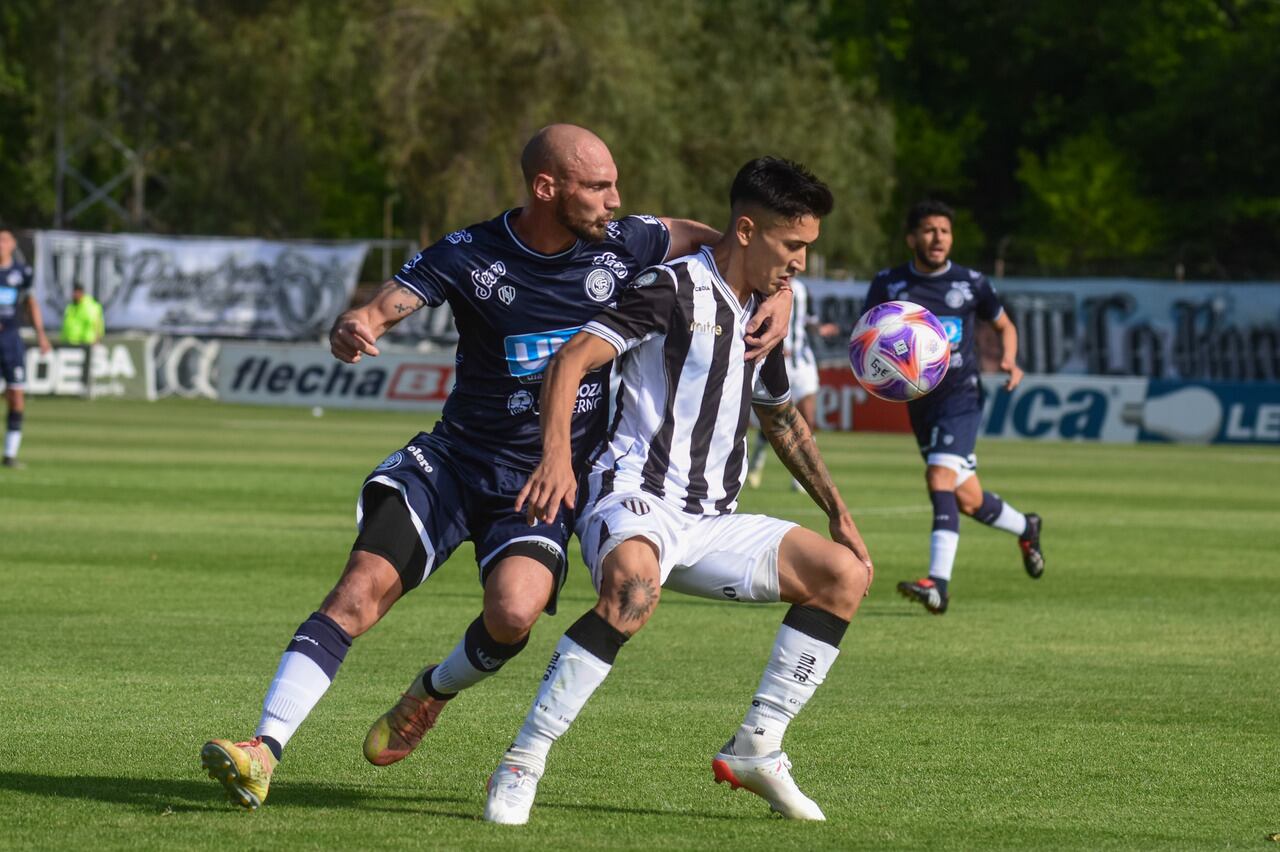 Histórico: Gimnasia y Esgrima eliminó a Independiente Rivadavia y se metió en las semifinales de la Primera Nacional. 
Foto: Mariana Villa / Los Andes