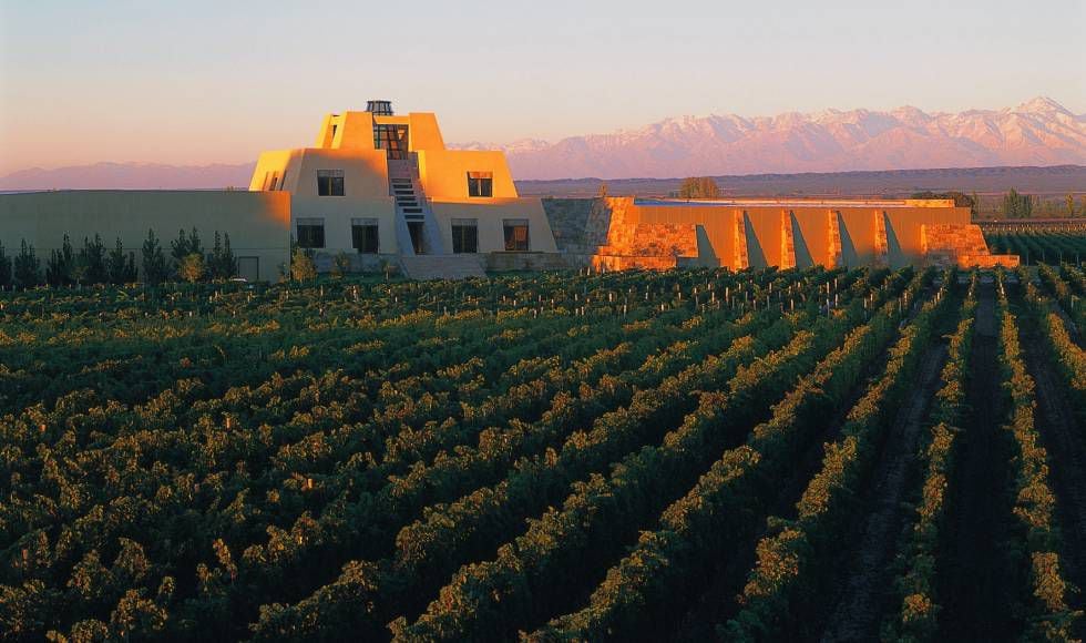 Catena Zapata, una de las bodegas argentinas elegidas por  Luxury Lifestyle Awards.