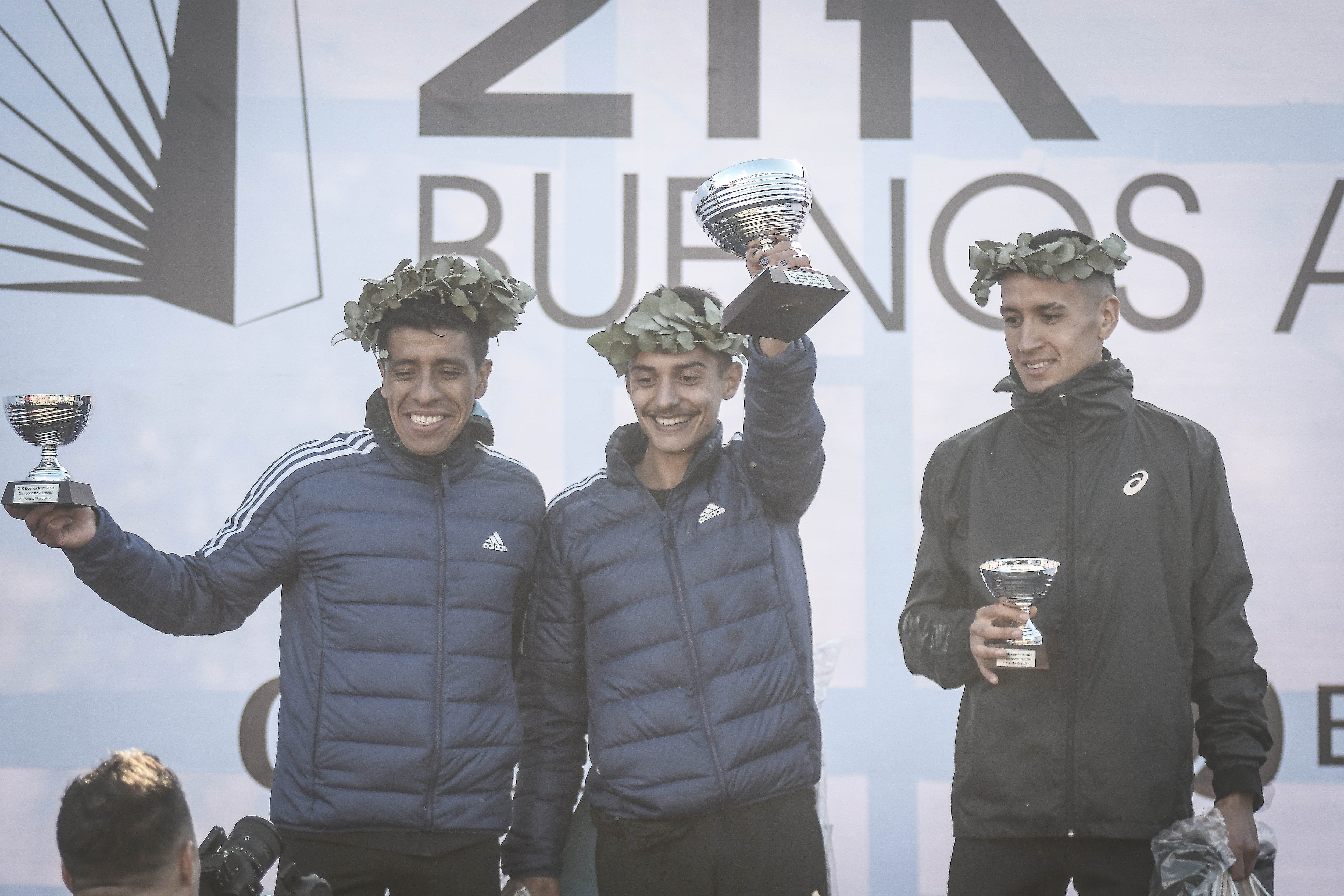 Maraton 21k  en la ciudad de Buenos Aires Adidas
 El podio argentino liderado por Ignacio Erario, David Rodríguez y Fabian Manrique.
Foto Federico Lopez Claro