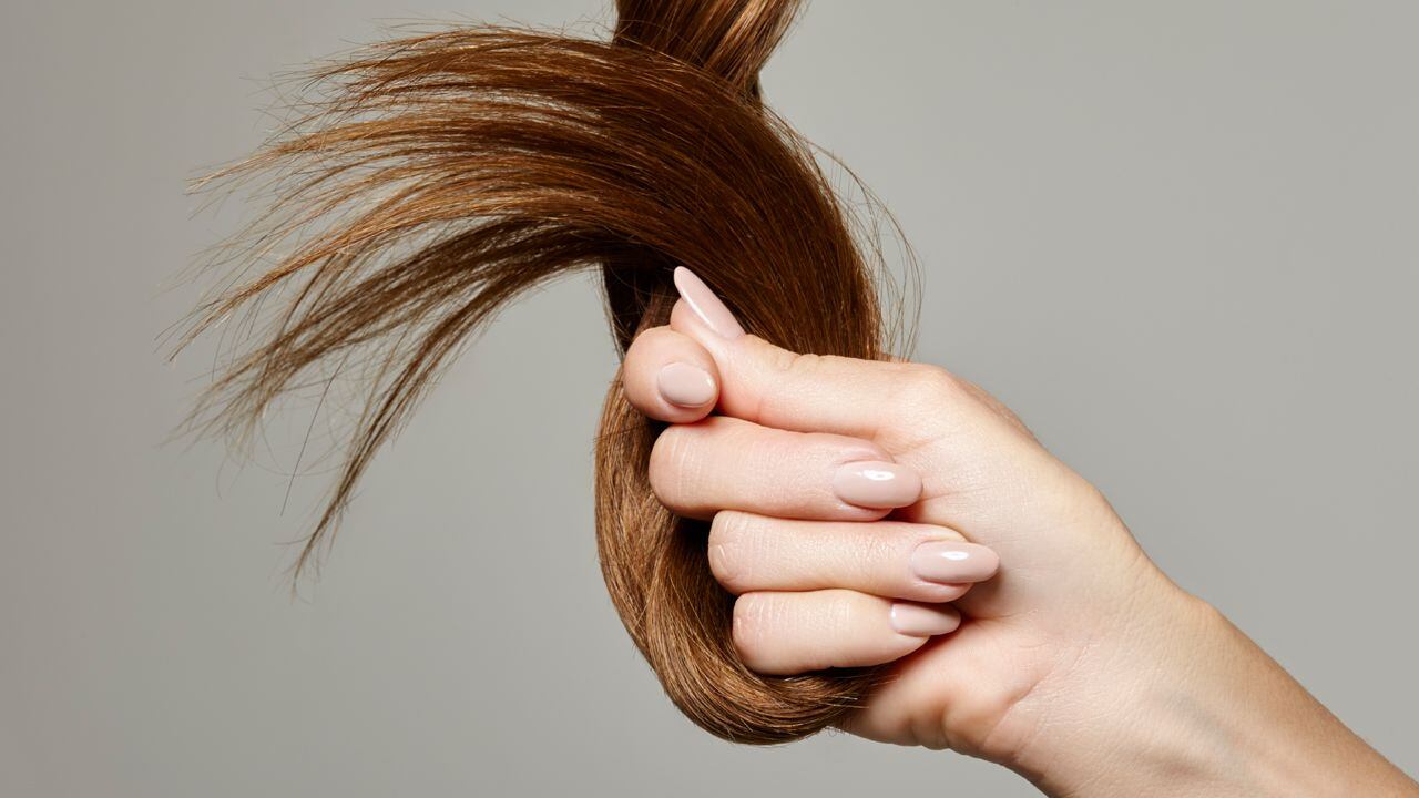 Trucos para cuidar el cabello en casa.