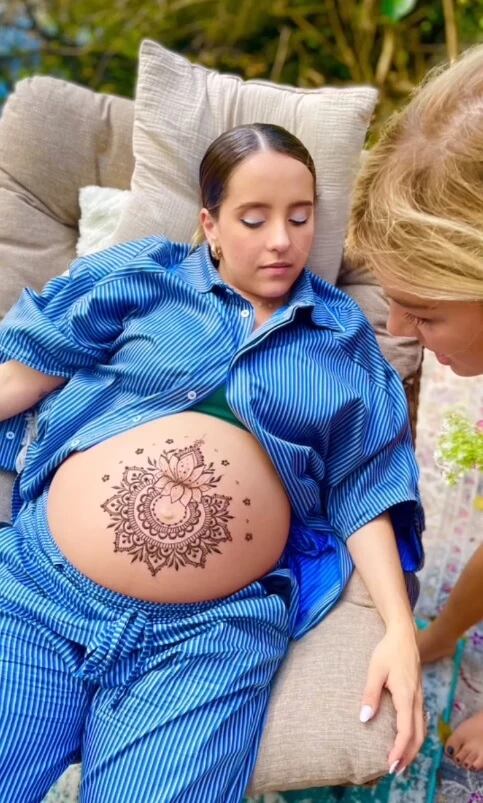 Evaluna Montaner realizó un belly blessing para recibir a Índigo