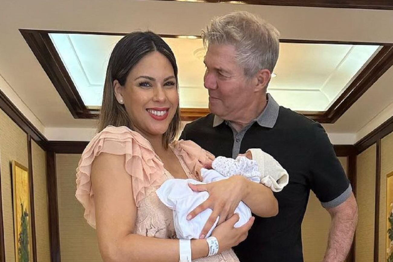 Barby Franco, Fernando Burlando y la pequeña Sarah. (Instagram Barby Franco)