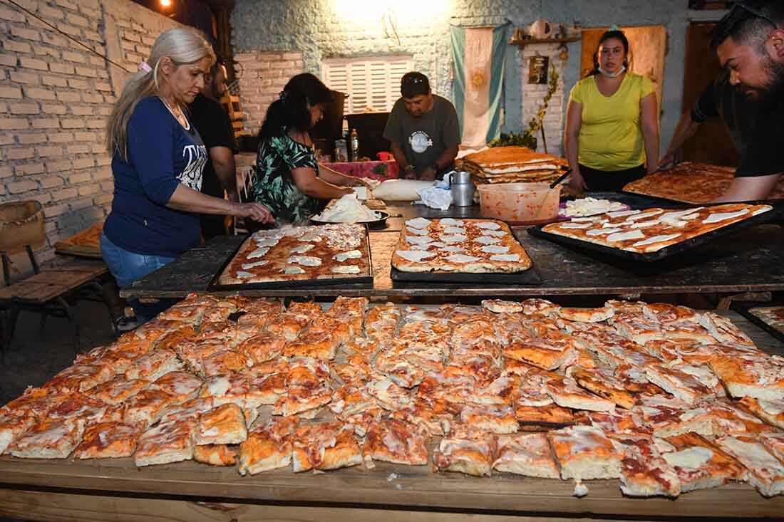 Un comedor de Las Heras que nació al inicio de la pandemia cumple 3 años: “Pasamos de 30 personas a casi 1.300″. Foto: José Gutiérrez / Los Andes