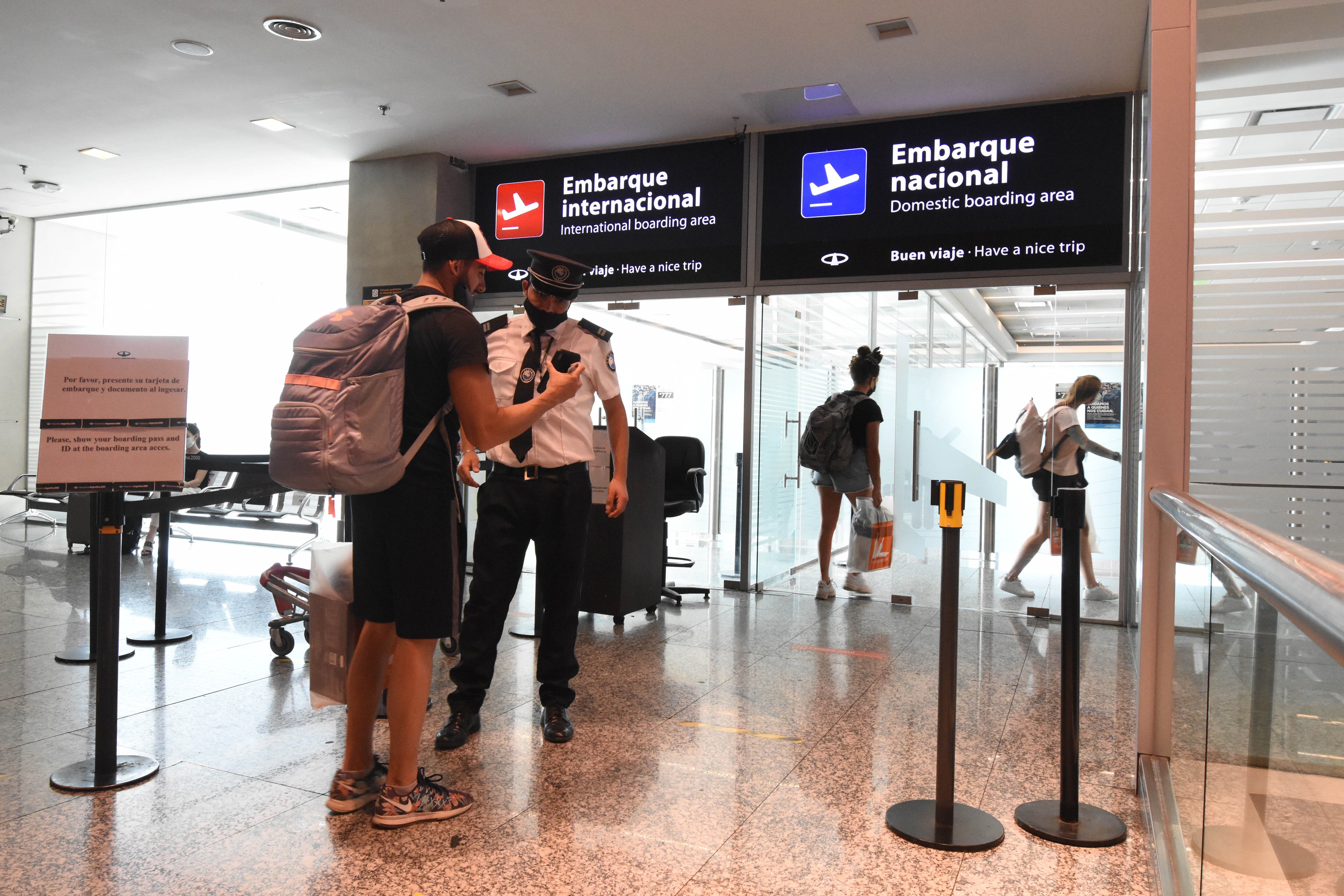 Aeropuerto Internacional El Plumerillo. Foto: Mariana Villa / Los Andes  